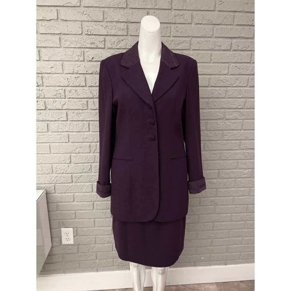 Women Purple Career  2 Piece Skirt Suit Size 6